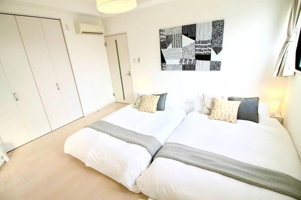 Luxes - 10 Min Hiroshima Station & 2Br Up To 10P Appartement Buitenkant foto