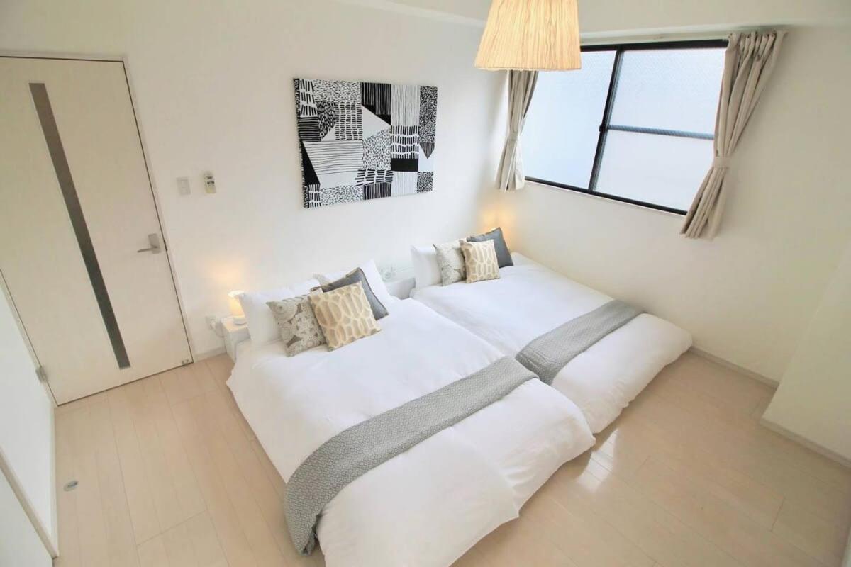 Luxes - 10 Min Hiroshima Station & 2Br Up To 10P Appartement Buitenkant foto