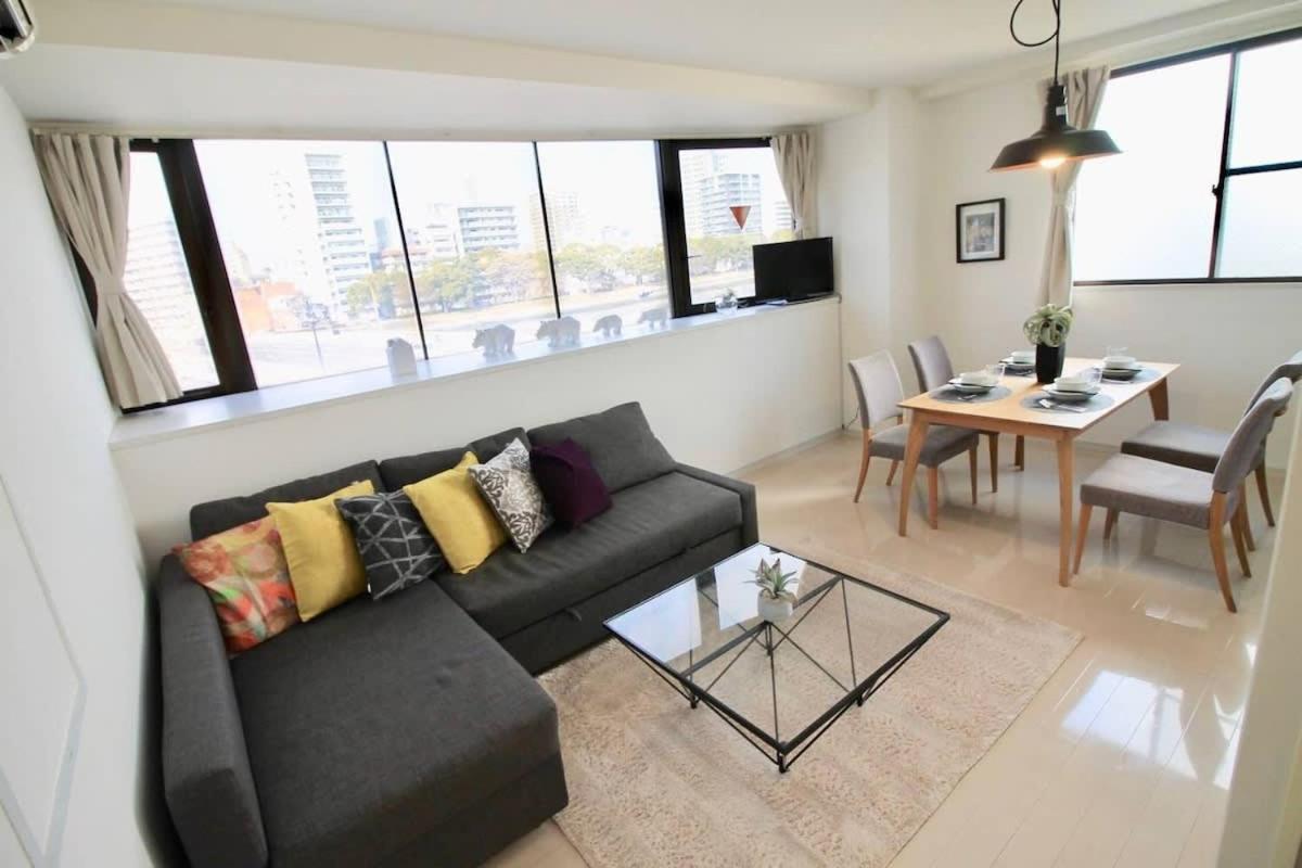 Luxes - 10 Min Hiroshima Station & 2Br Up To 10P Appartement Buitenkant foto